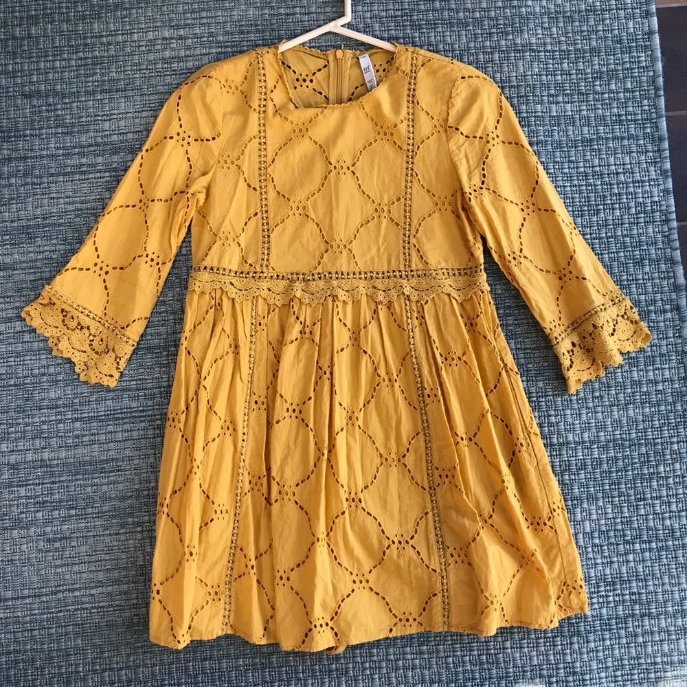 Zara Detailed Mini Dress - Picture 1 of 2